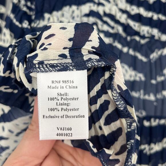 Coldwater Creek Mesh Lace Womens Top 4 Boho Resort Animal Pleated Artsy Chiffon - Picture 9 of 10